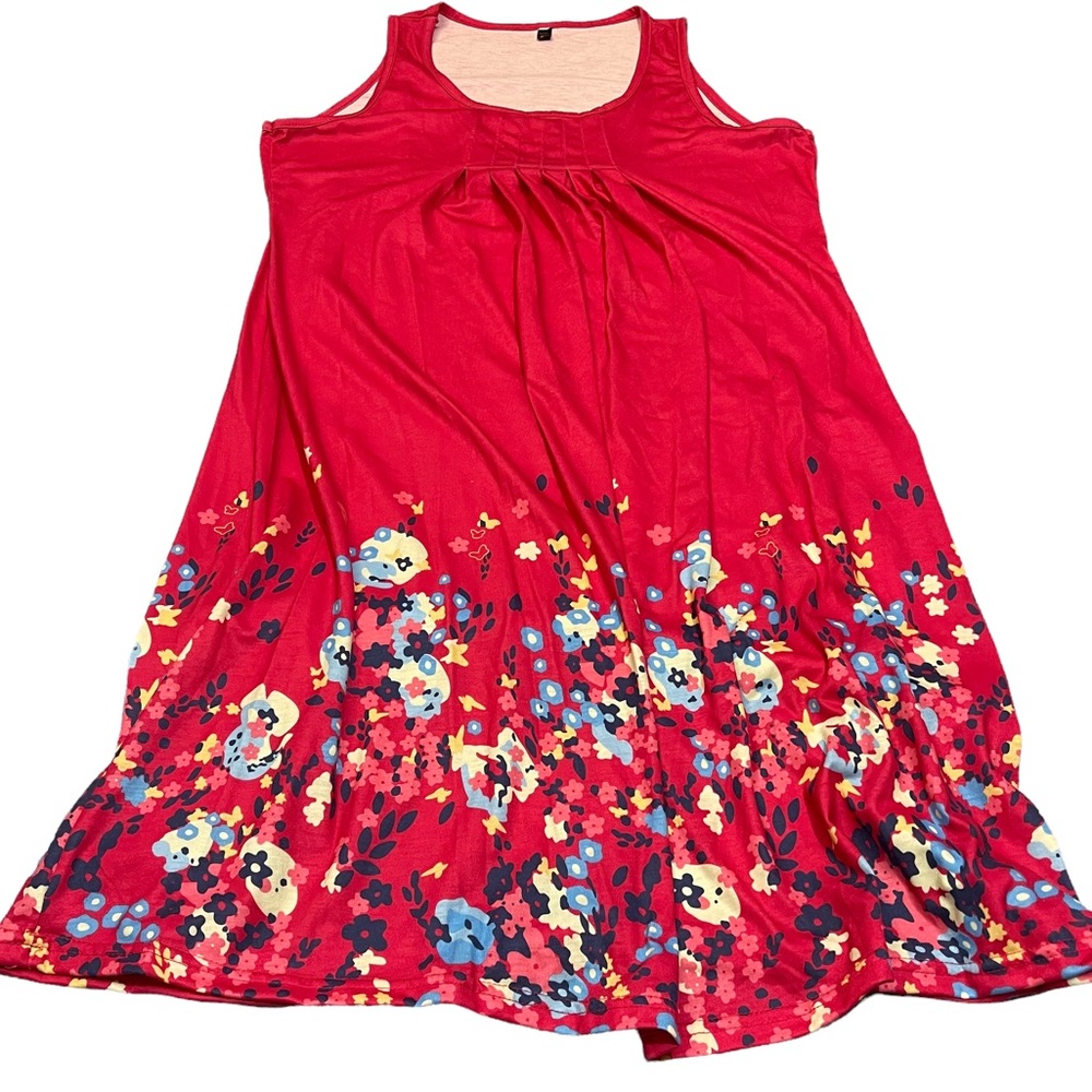 LOUNGEWEAR pink with a beautiful floral pattern